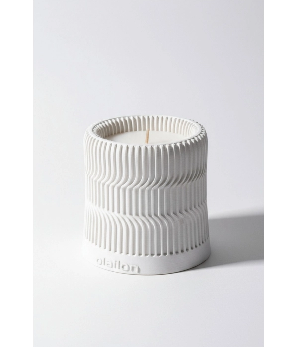 Serrated, Odunsu Kokulu Dekoratif Beton Mum Beyaz Renk